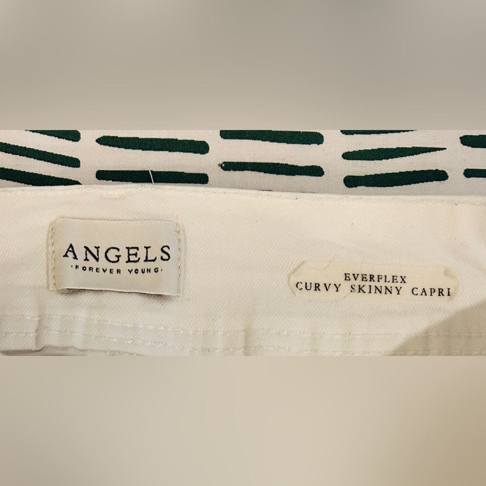 ANGELS Everflex Curvy Skinny Capri Jeans | White | Size 6 / 28 - Picture 3 of 4